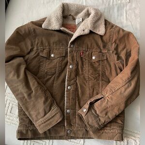 Levi’s sherpa quilted tan corduroy trucker jacket
